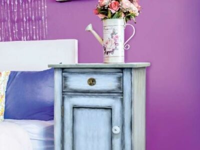 shabby chick efekt na drevenom nabytku